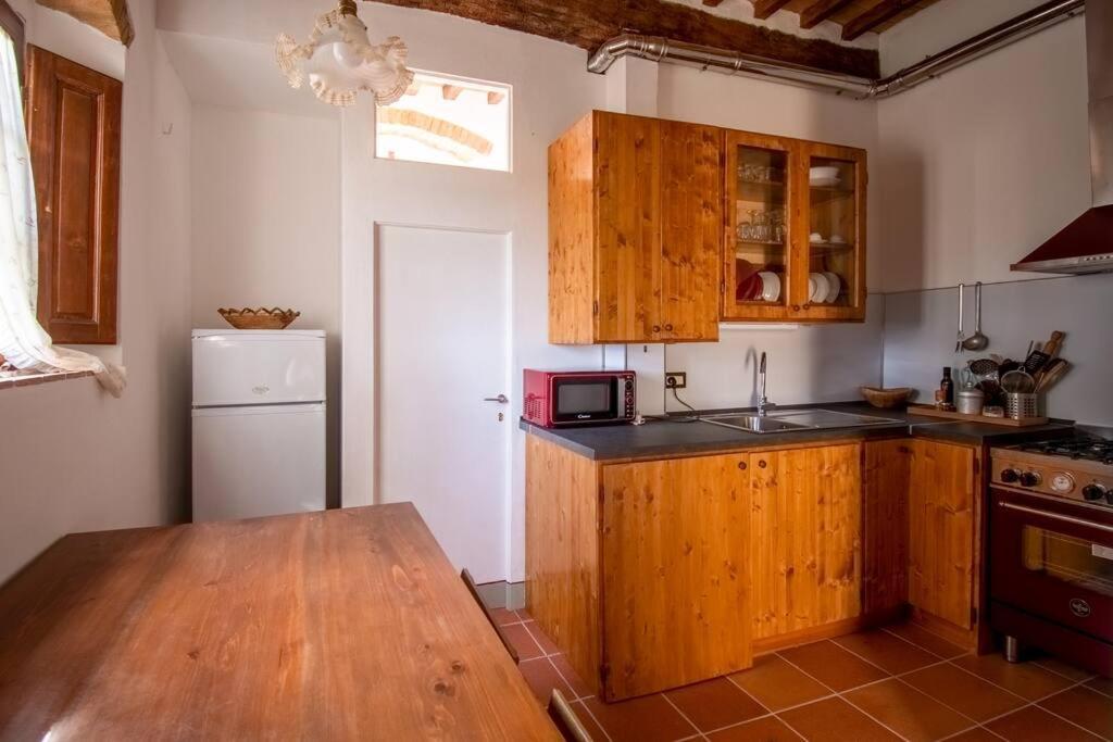 Casetta Rustica Nel Chianti San Donnino  Buitenkant foto
